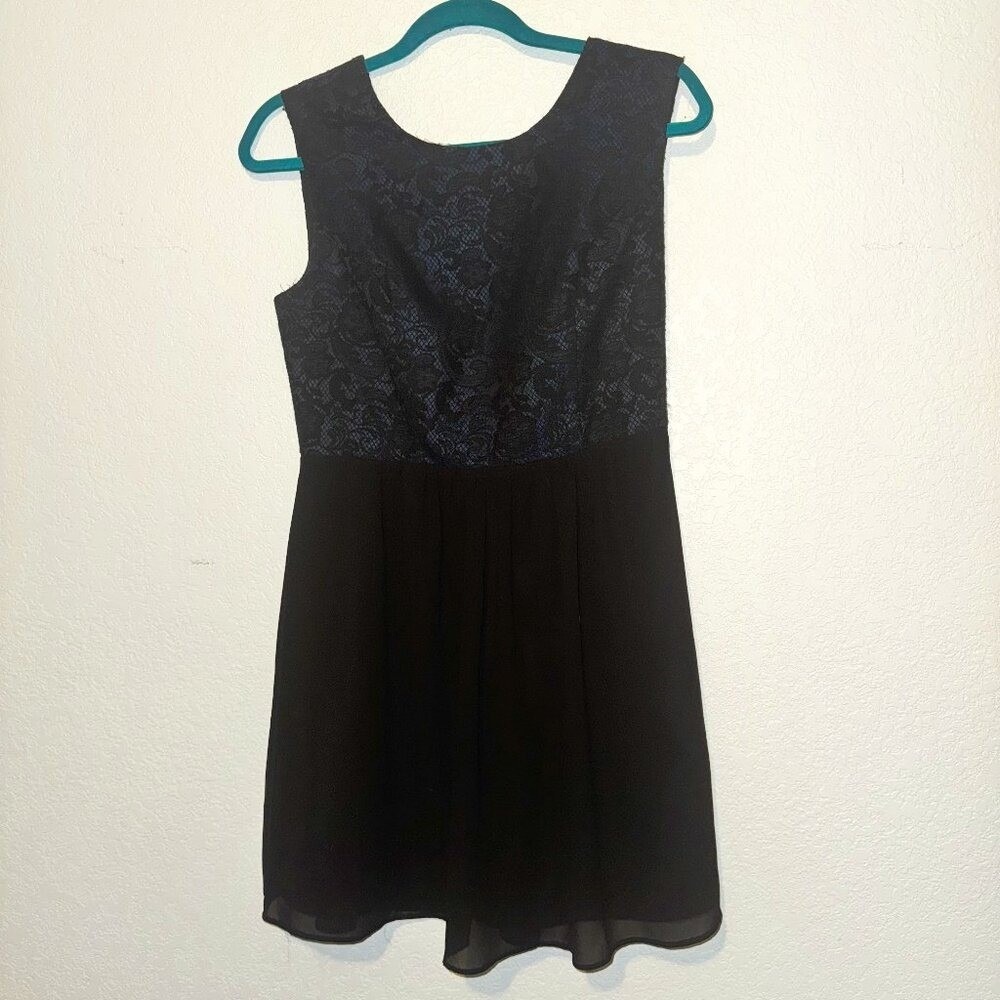 Y2K Lace Cocktail Dress Womens Small Black Blue V-Back Chiffon Fit Flare